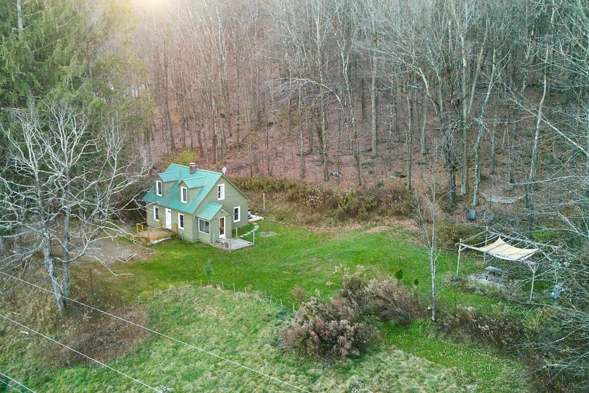 Cozy Cottage With Jacuzzi And Fire Pit And Reading Nook! Livingston Manor Exteriér fotografie